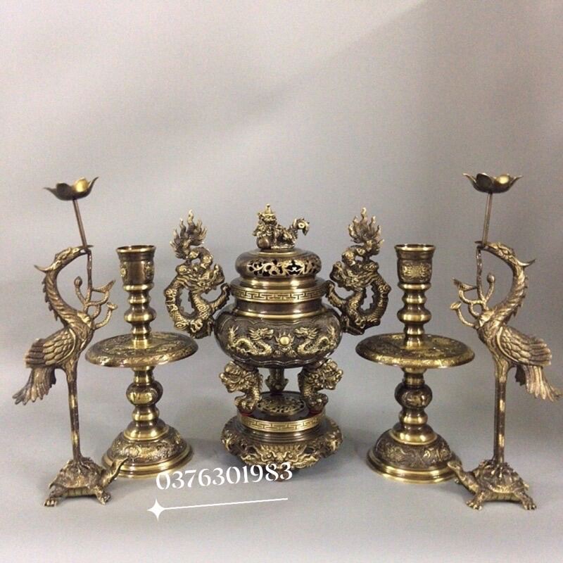 Bộ đỉnh thờ bằng đồng màu cổ tam sự, ngũ sự đỉnh hạc nến F34cm