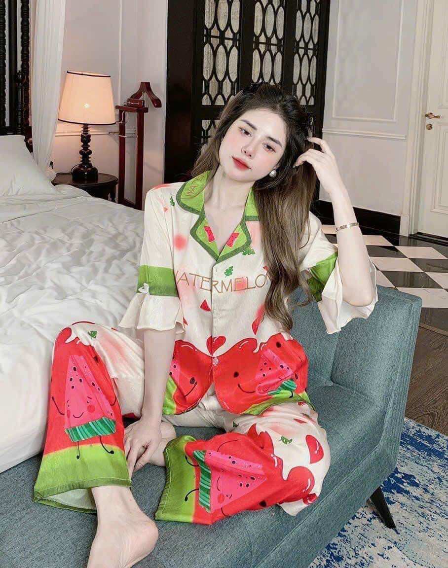 Set thiết kế lụa xước ánh kim tay loe sang sịn mịn loại 1