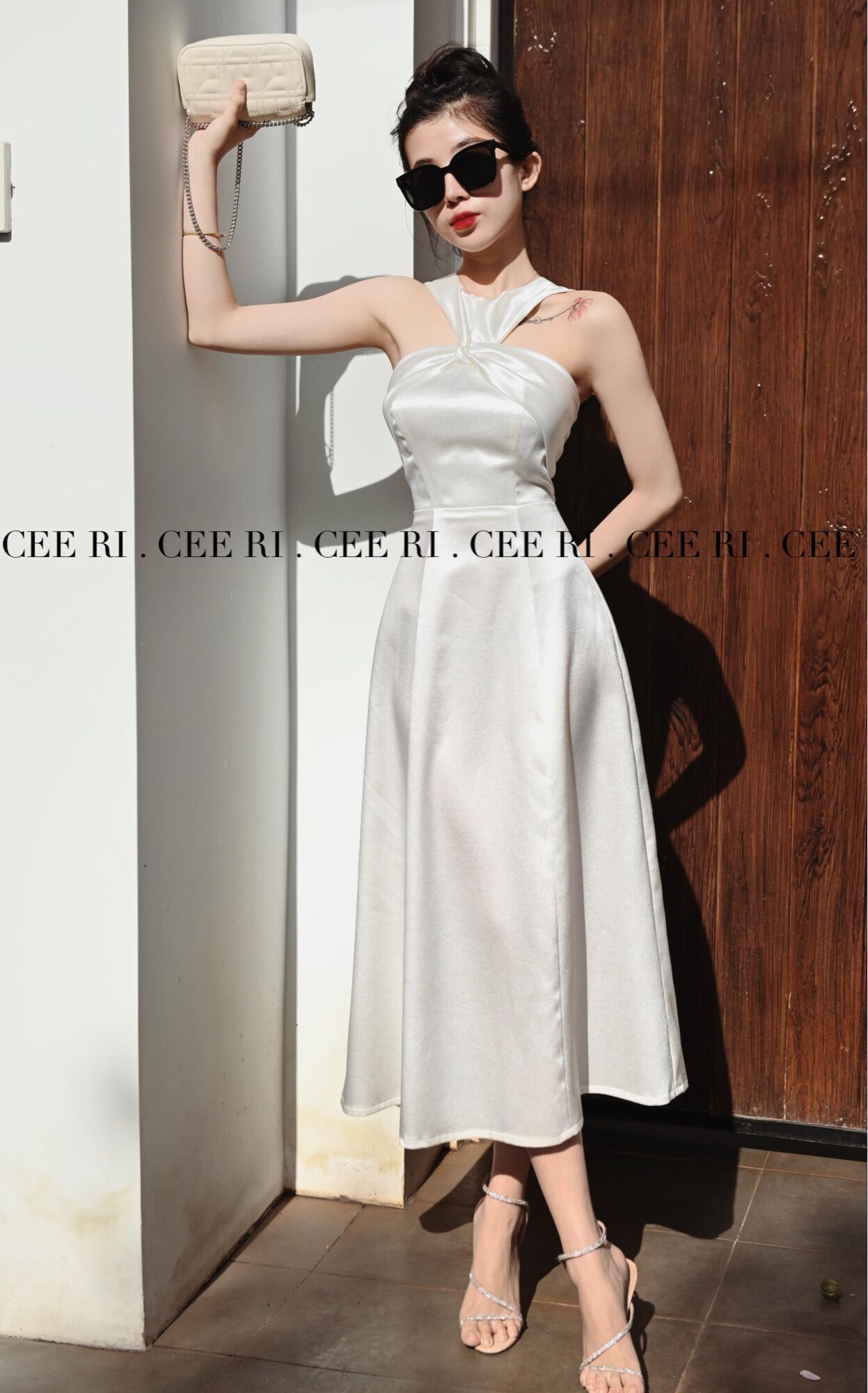 ( ẢNH THẬT - ĐƯỢC CHỤP BỞI CEERI ) Váy trắng form dài cao cấp