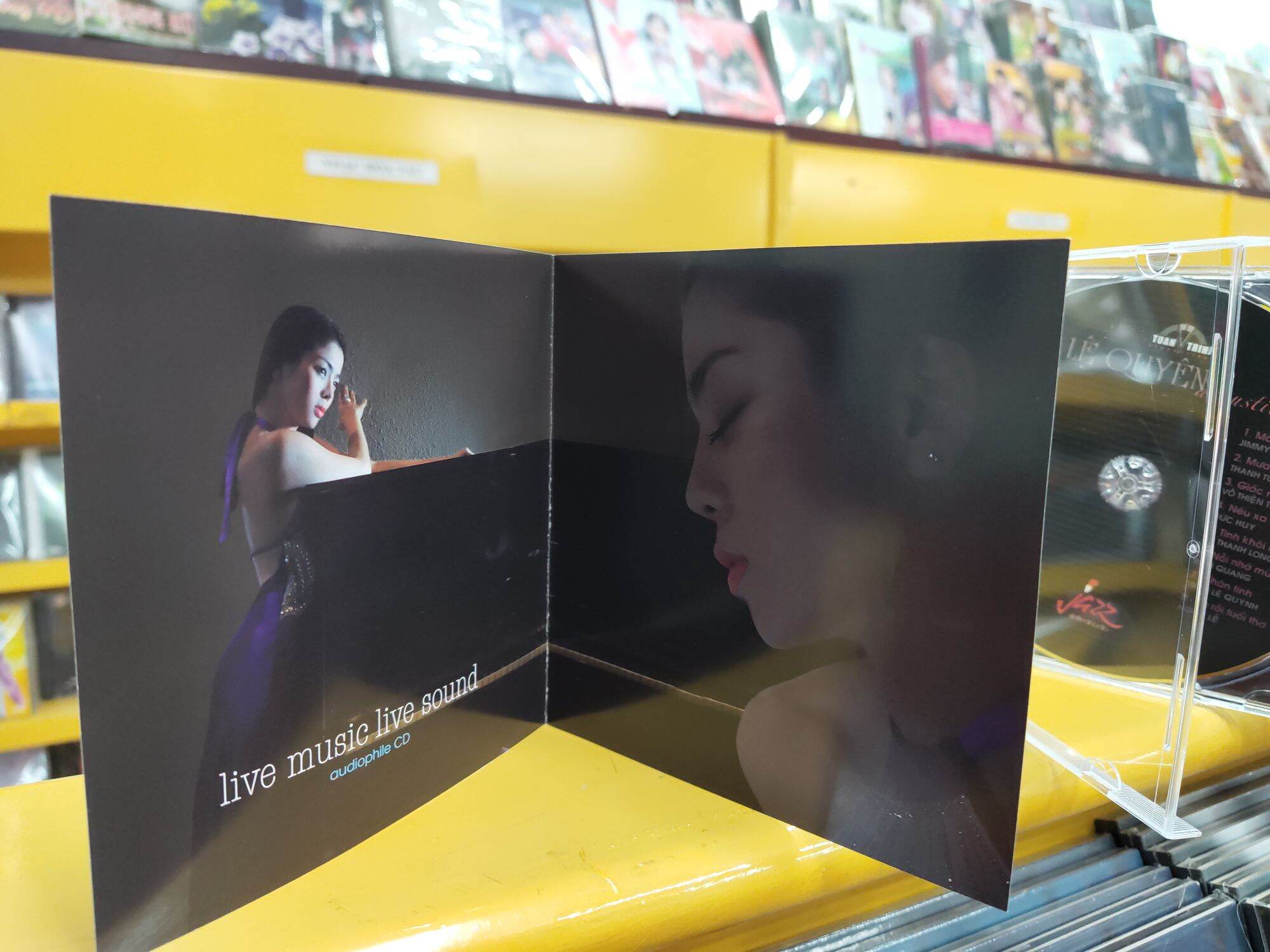 CD - Lệ Quyên - Acoustic