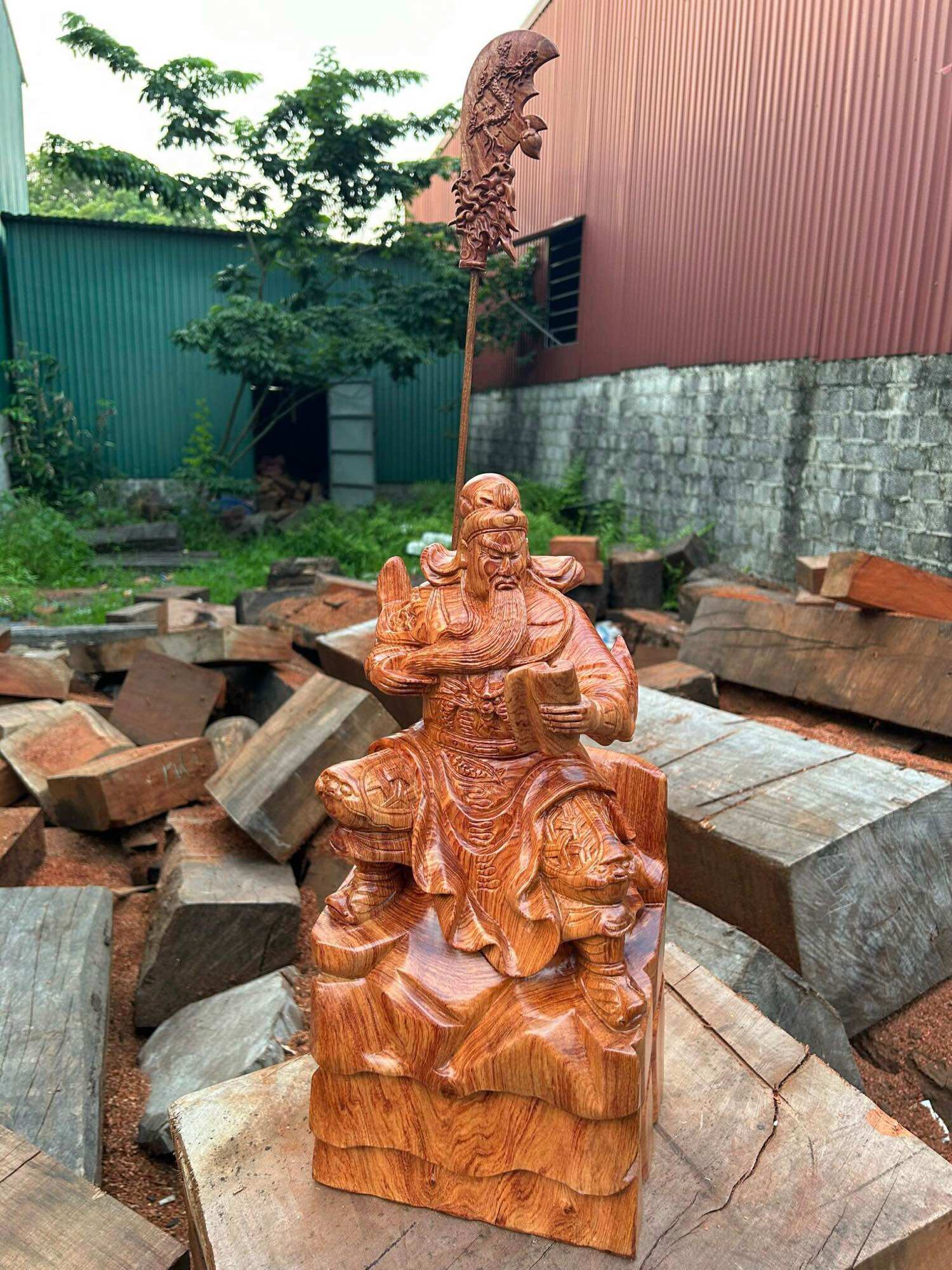 Tượng quan công ngồi đọc sách phong thủy trang trí phòng khách, phòng làm việc kt 40/20/15