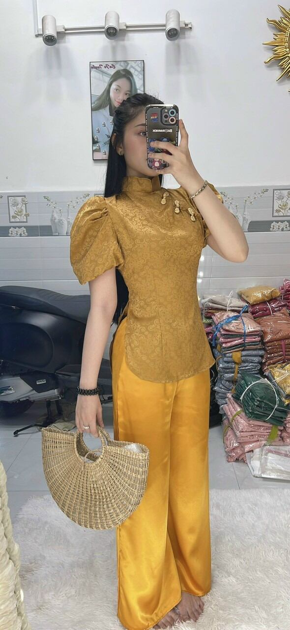 Đồ Lam Đi Chùa - Mẫu gấm tay phồng
