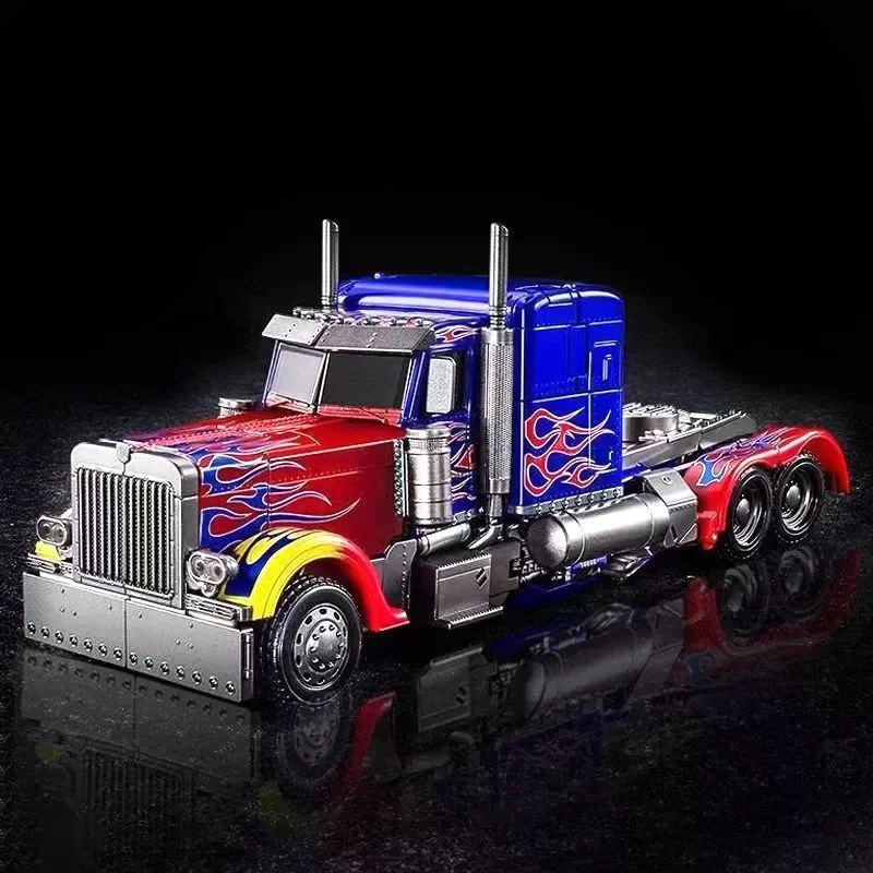 Sẵn kho new Mô hình transformers Optimus Prime xp14 XP-14