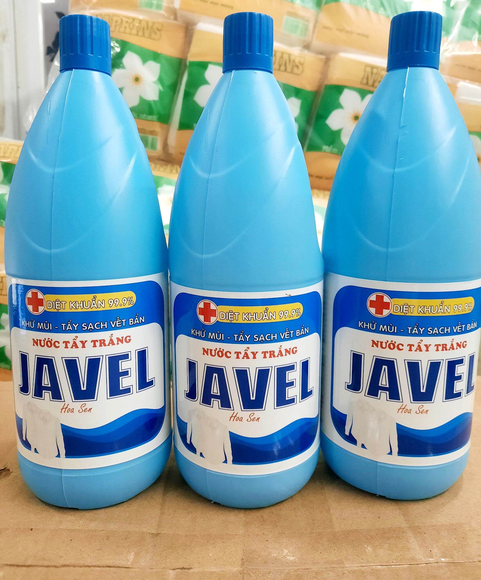 Nước tẩy trắng quần áo javel 1000ml