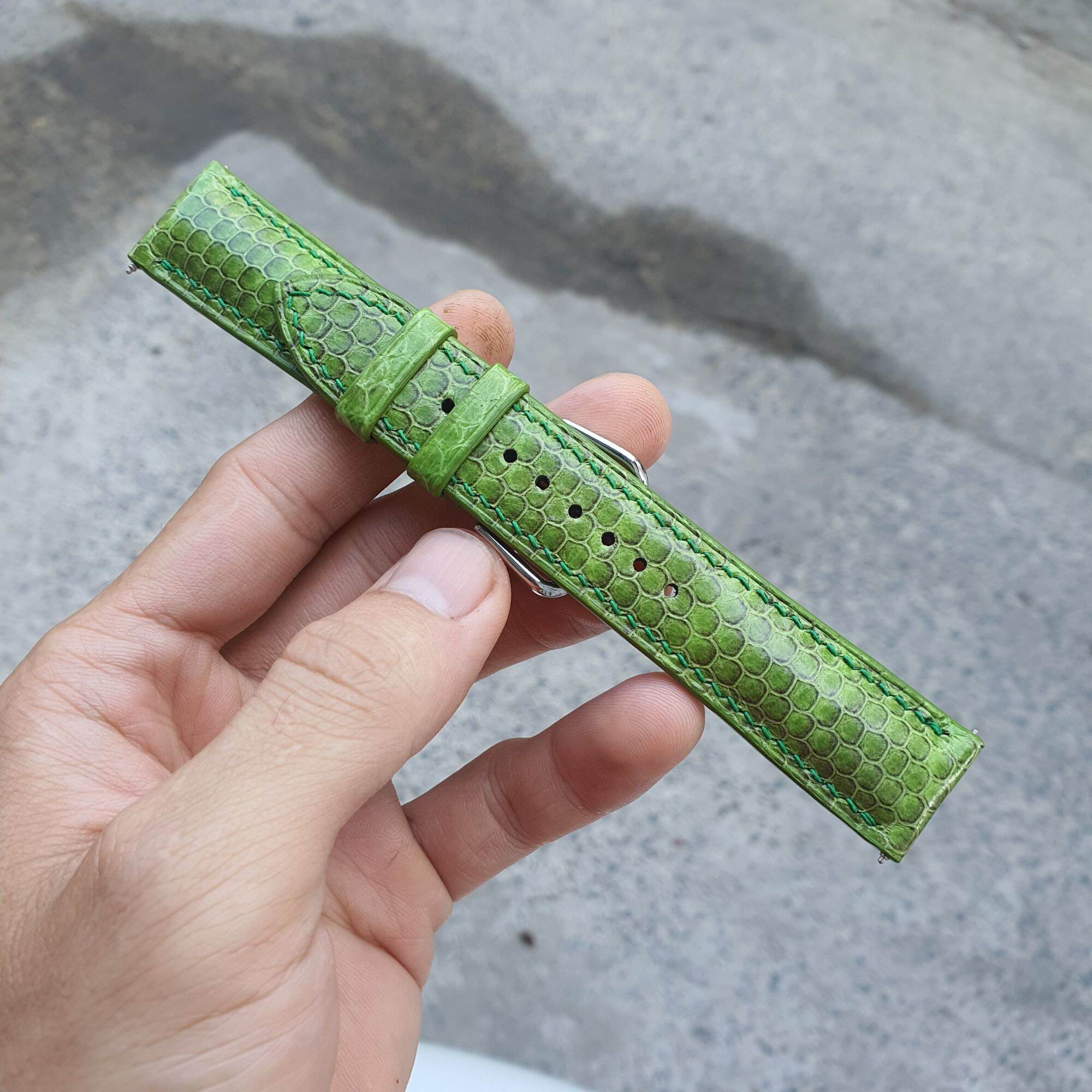 Handmade - Dây đồng hồ da rắn biển