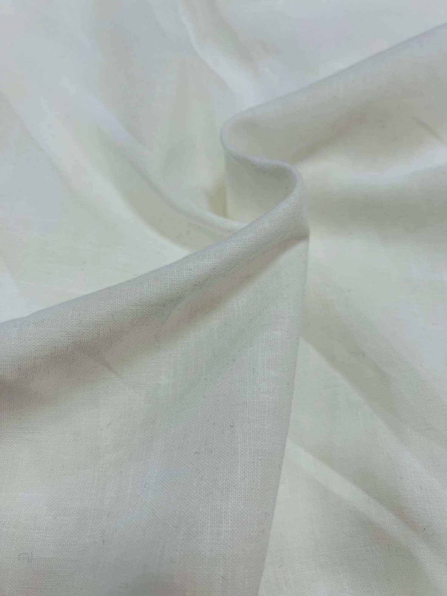 [HCM] Vải linen tưng ướt màu trắng , chất vải thích hợp may áo . Khổ vải 1,4m