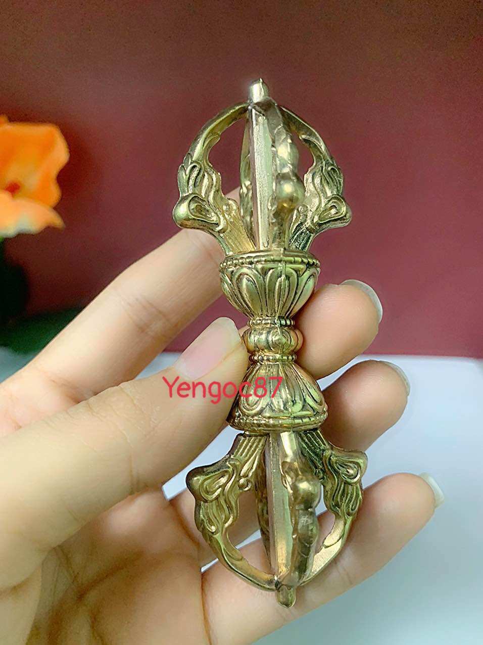 Chày kim cang 4 chấu đồng vàng 10 cm
