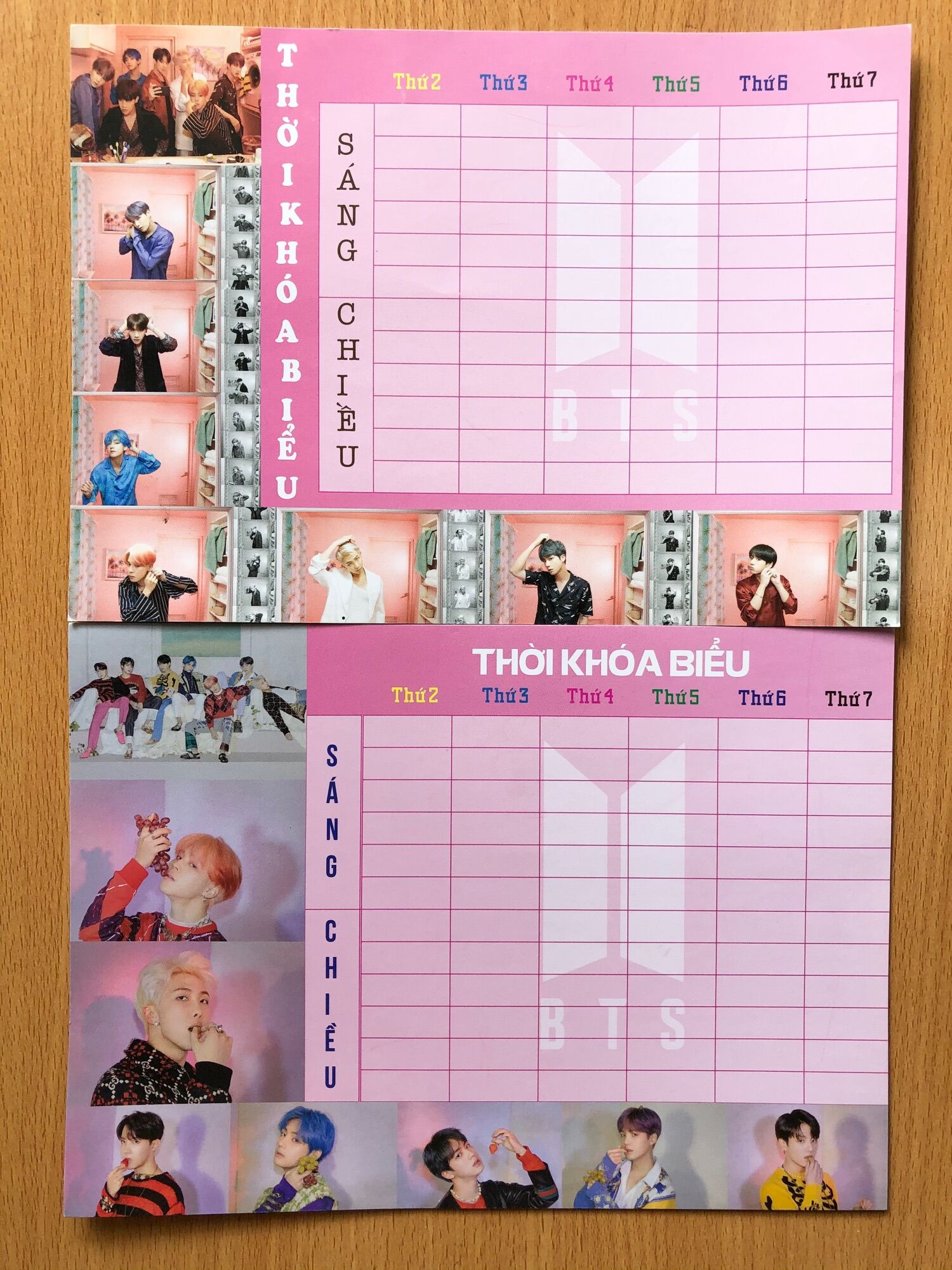 Set 2 tấm thời khoá biểu nhóm BTS bóc dán