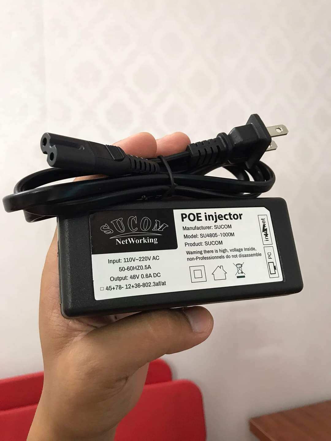 Nguồn Poe Sucom tốc độ 1Gb 48v 0.6A