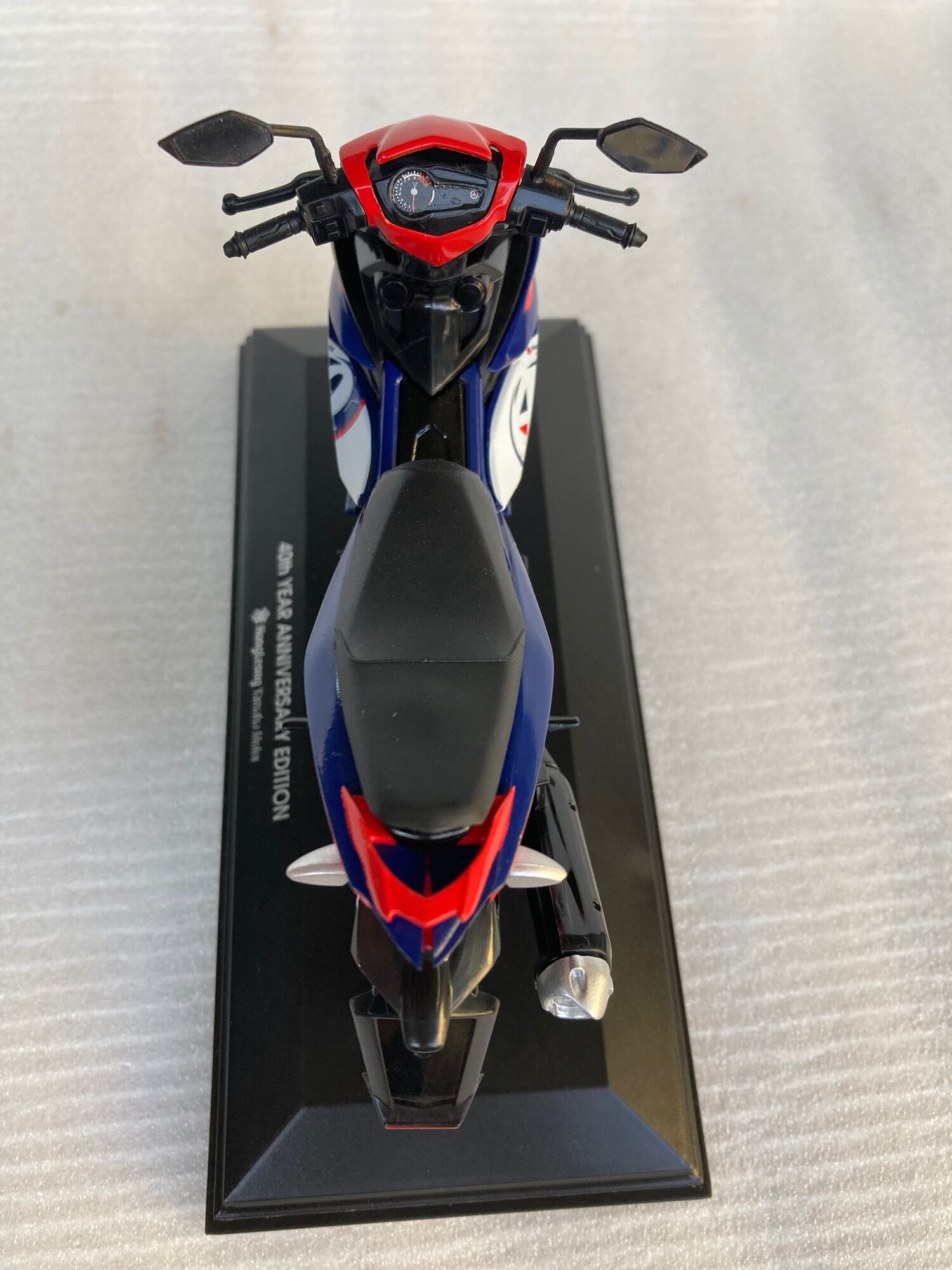 Mô hình exciter-Y15zr 1:12