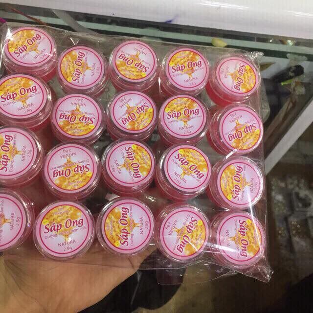 Kem dưỡng môi sáp ong thiên nhiên