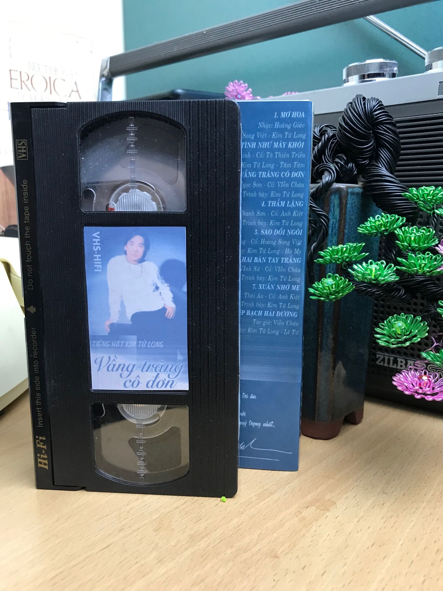 Băng VHS Tân cổ cải lương Kim Tử Long