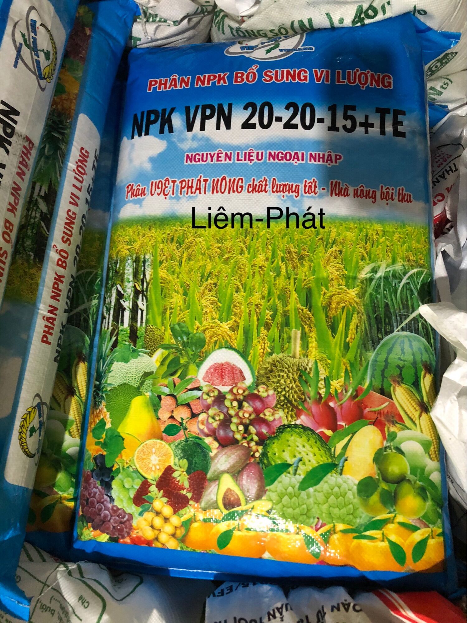1kg Phân NPK 20-20-15+ te