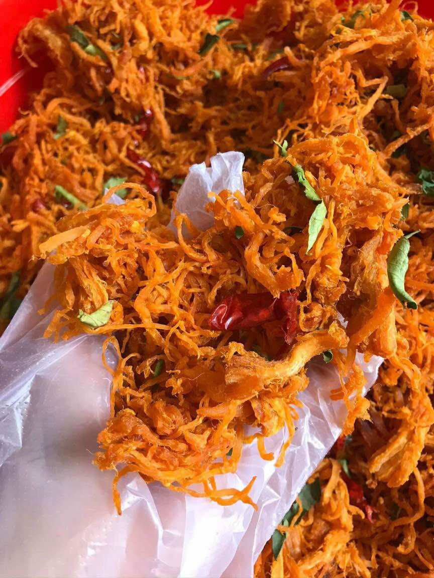 Khô gà lá chanh 300g