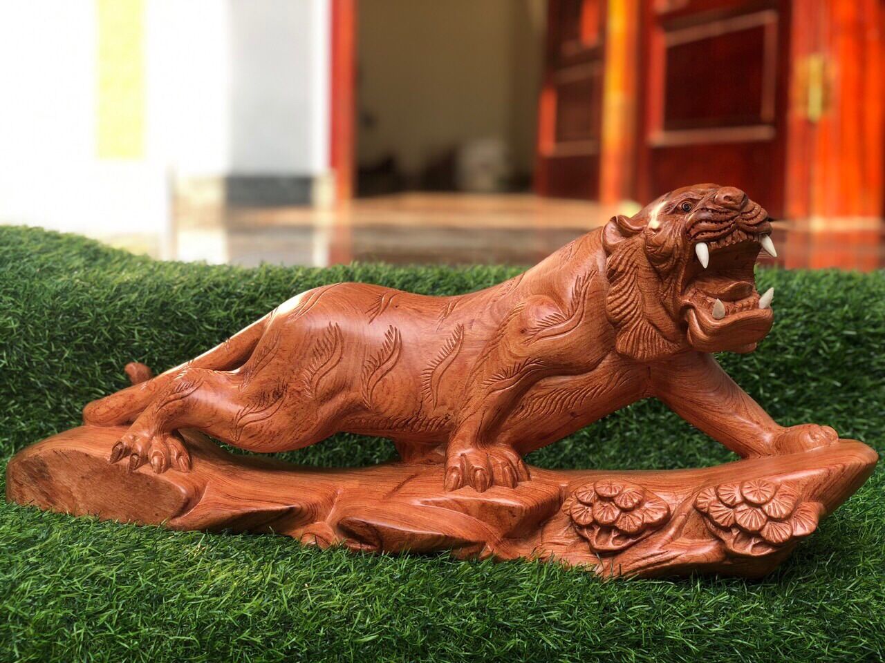 Tượng hổ phong thủy gỗ hương đá kt :60/24/15