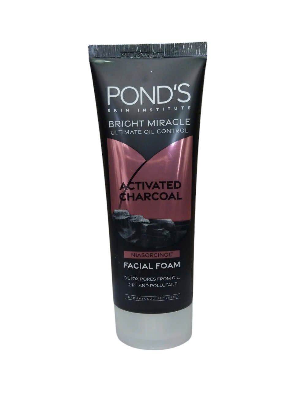 Sữa rửa mặt sáng da Pond's Bright Beauty 100g