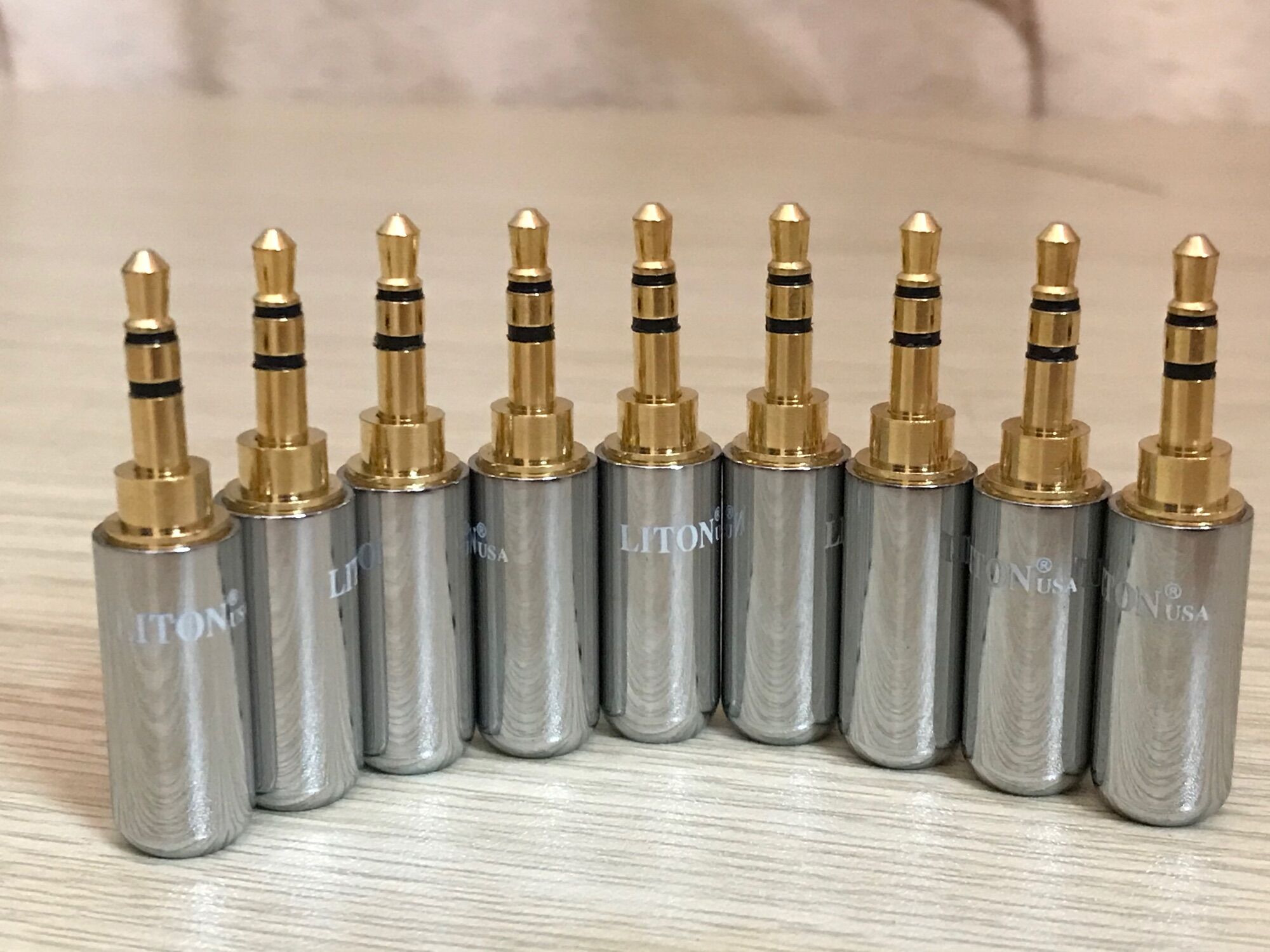 Rắc 3 ly cao cấp Liton