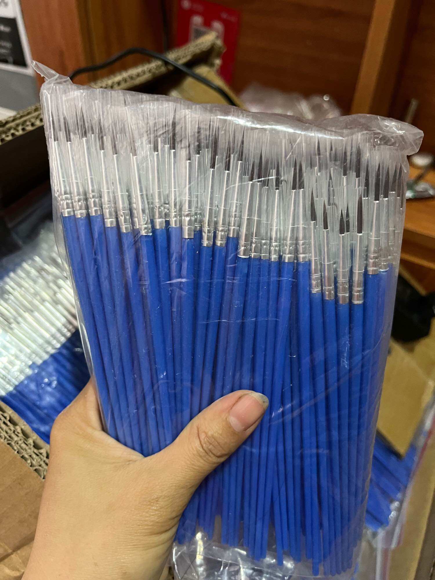10 Cọ Tô Màu Bản To Và Nét Nhỏ