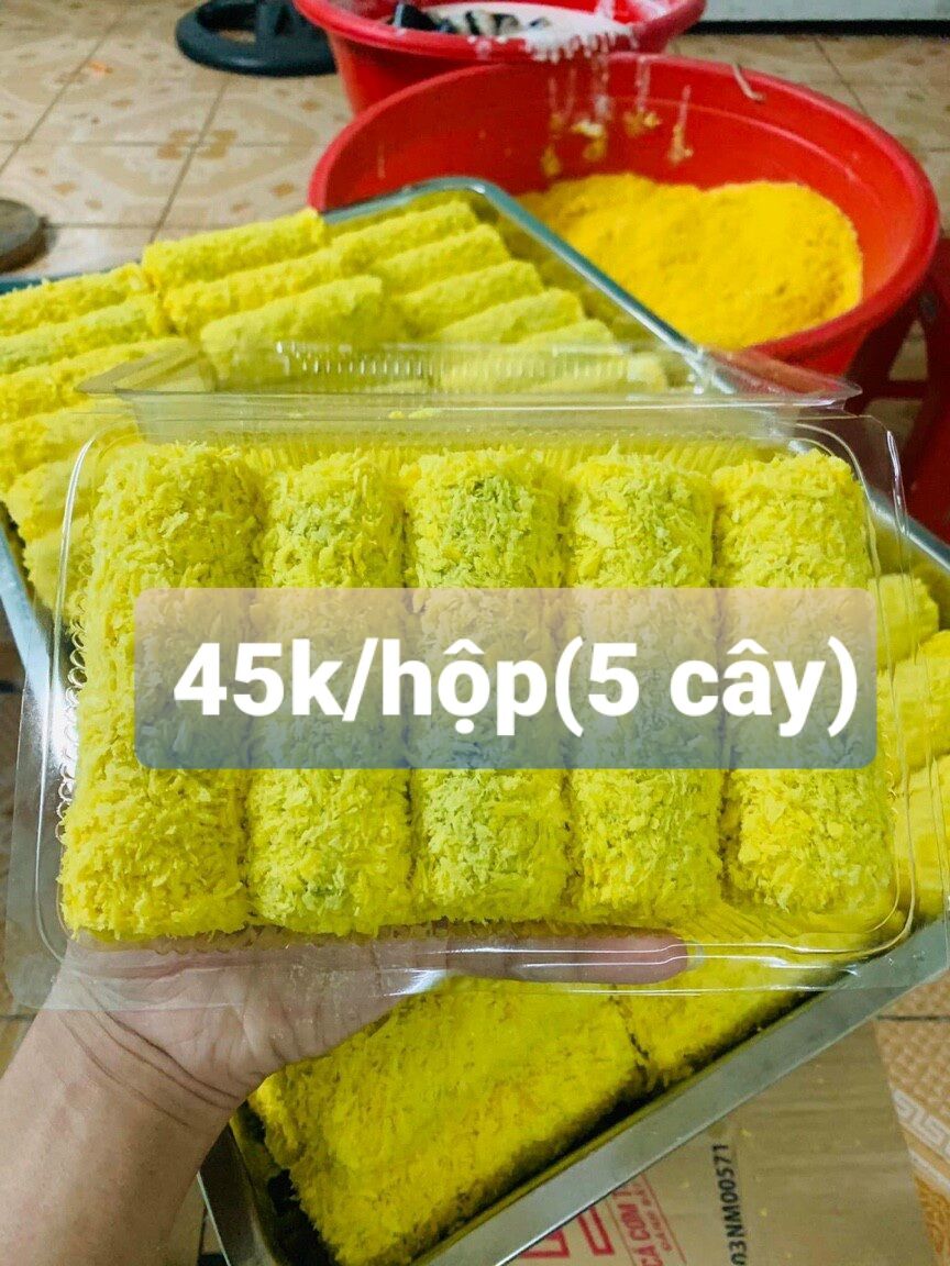 Cơm cuộn chiên xù
