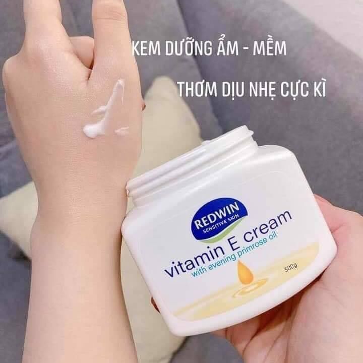 Kem dưỡng da mềm mịn REDWIN Vitamin E Cream 300g Úc