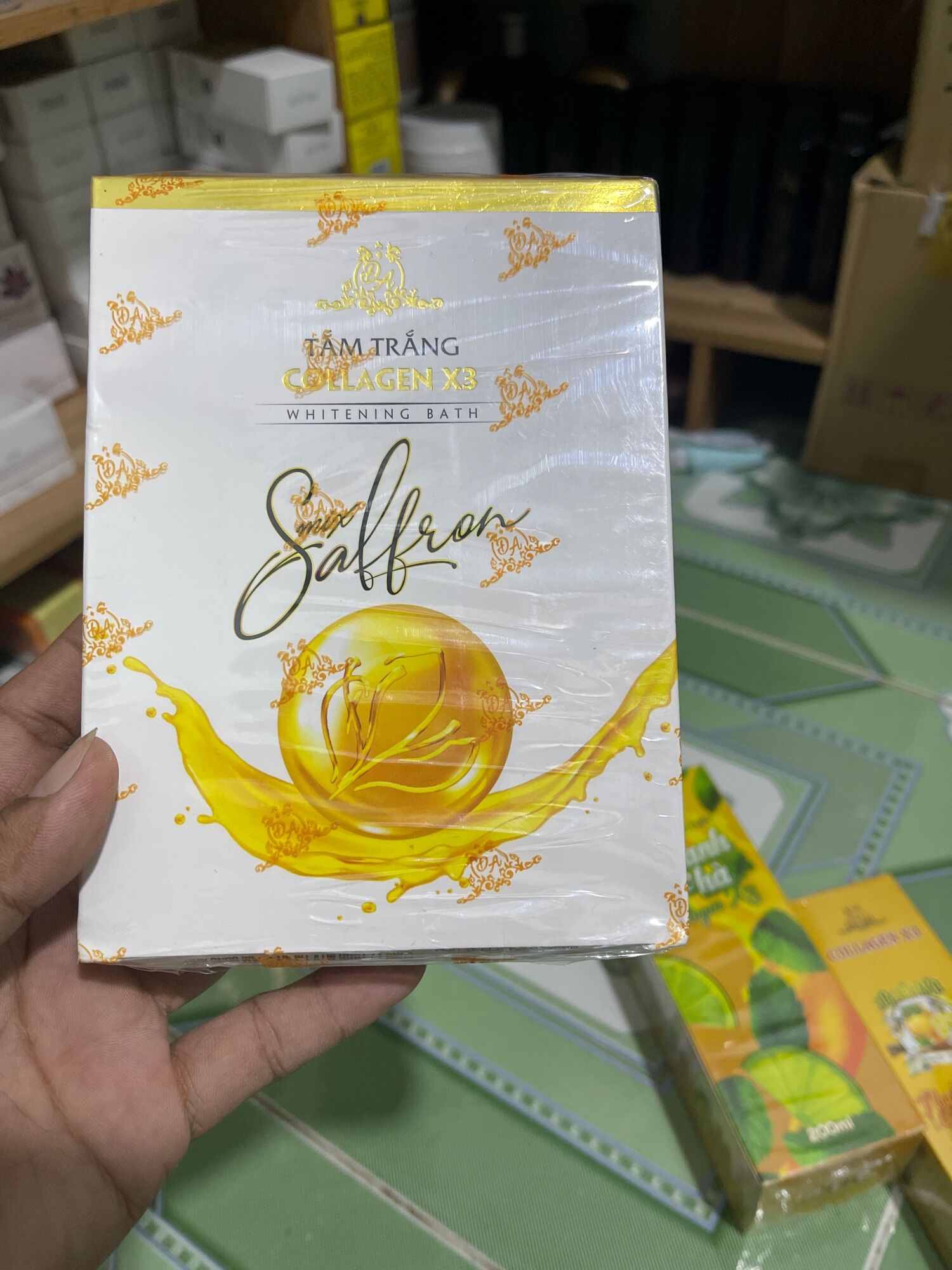 Tắm trắng x3