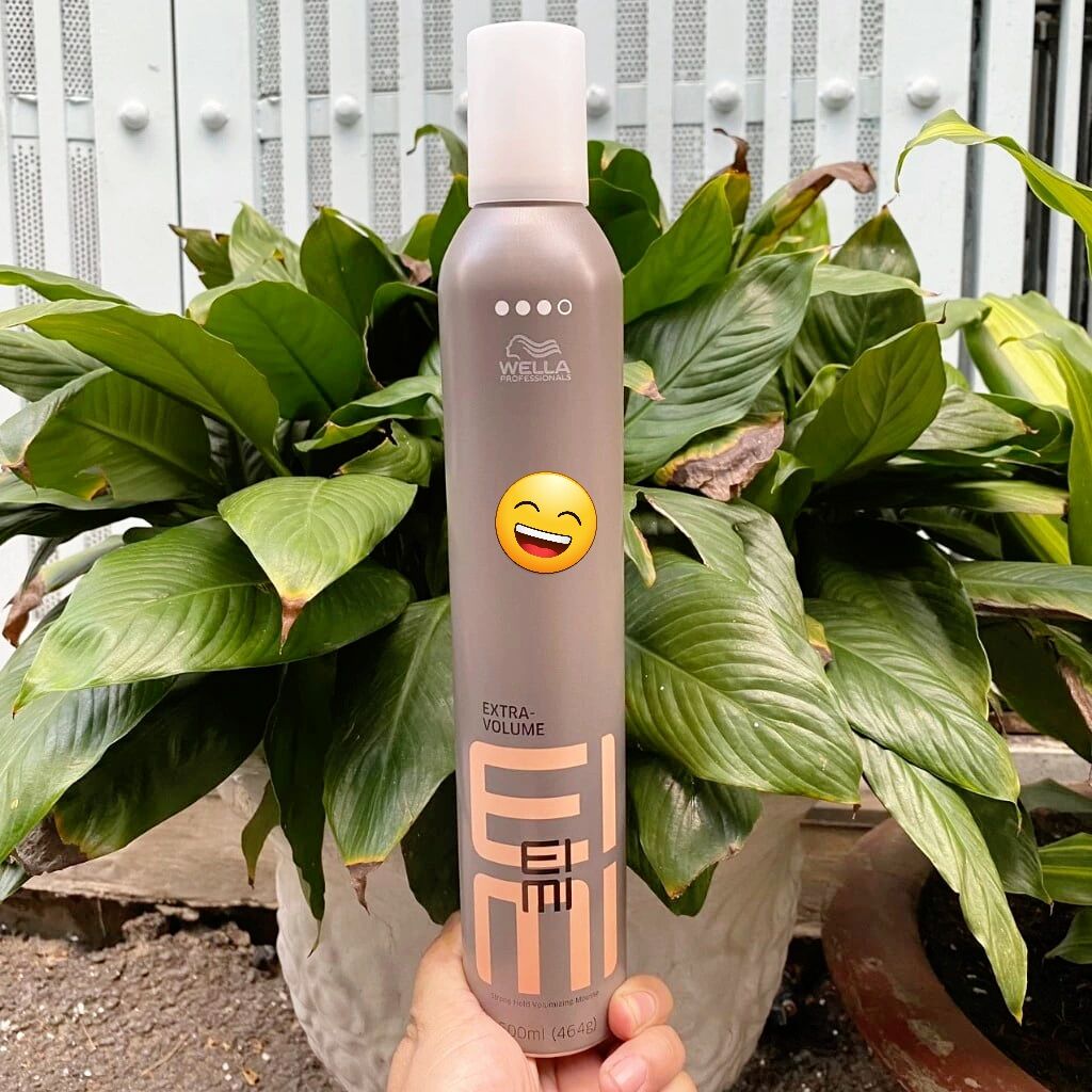 Bọt tạo độ phồng cho tóc Wella EIMI giữ nếp Extra Volume Strong Hold Volumising Mousse 300ml