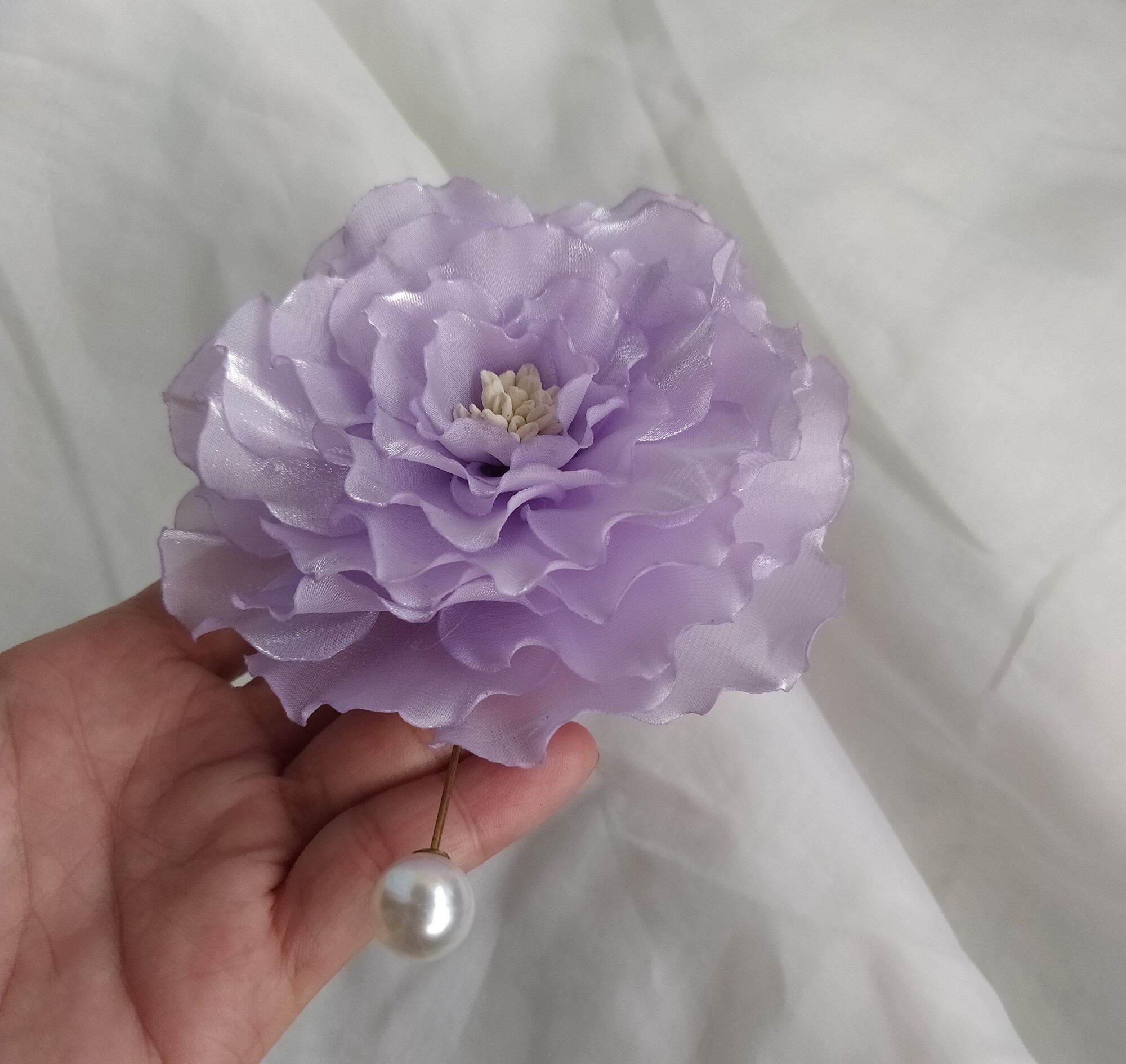 Hoa cài áo handmade Canto màu tím