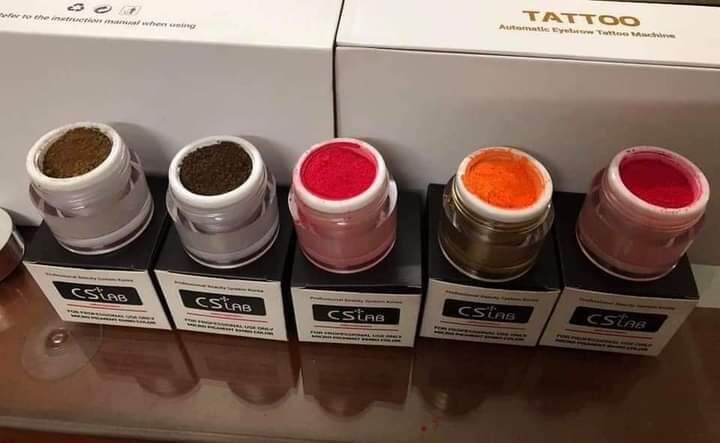 Bột tán môi, lông mày, mí hoàng cung