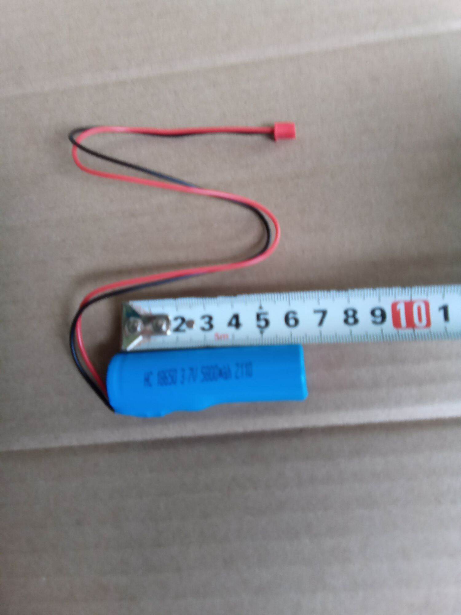 Pin sạc 3,7 v 5800 mmA..