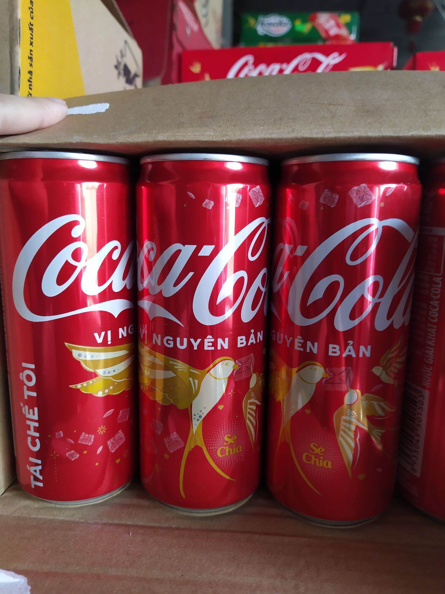 Thùng coca-cola lon 320ml x 24lon