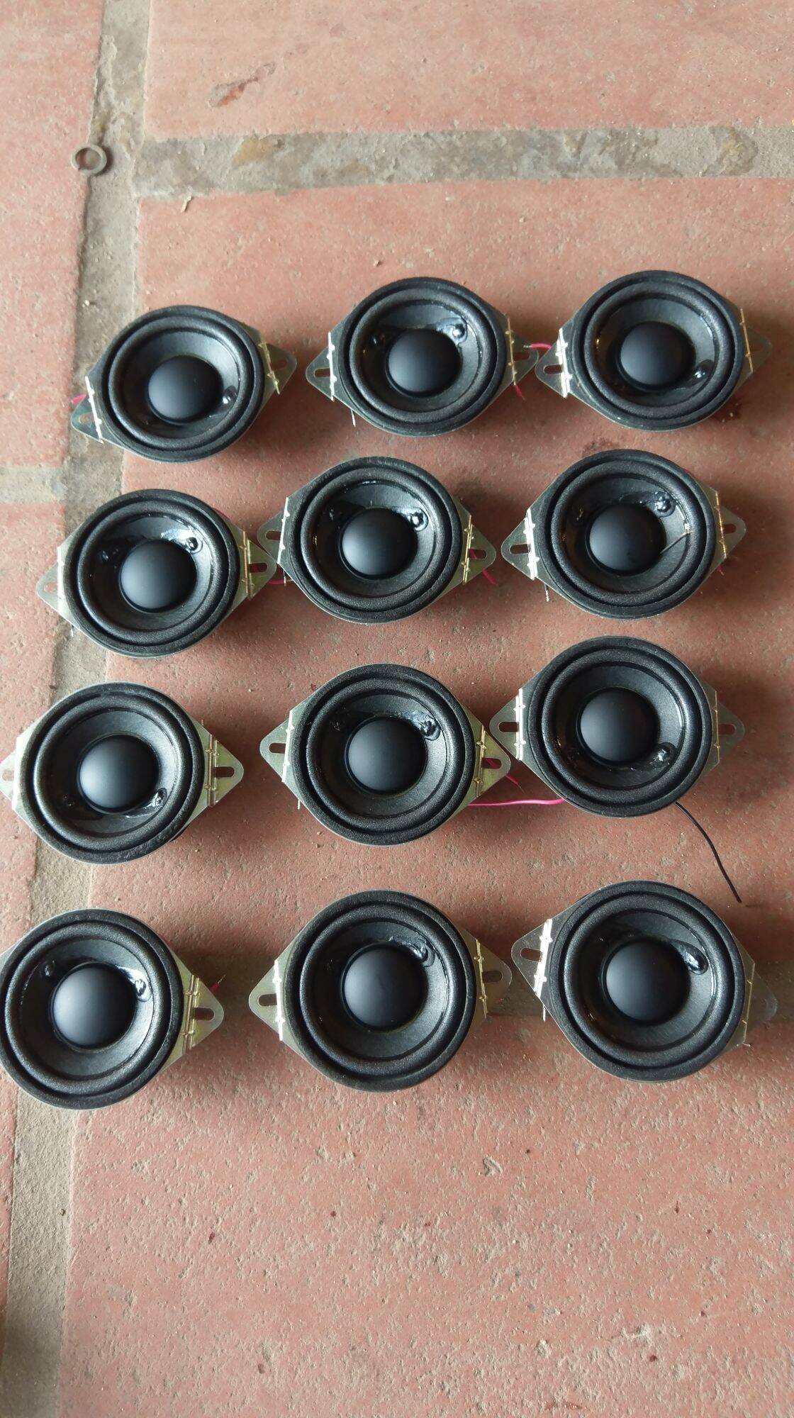 Đôi Loa tép ,loa lời từ neo , từ trắng ( 1 đôi )