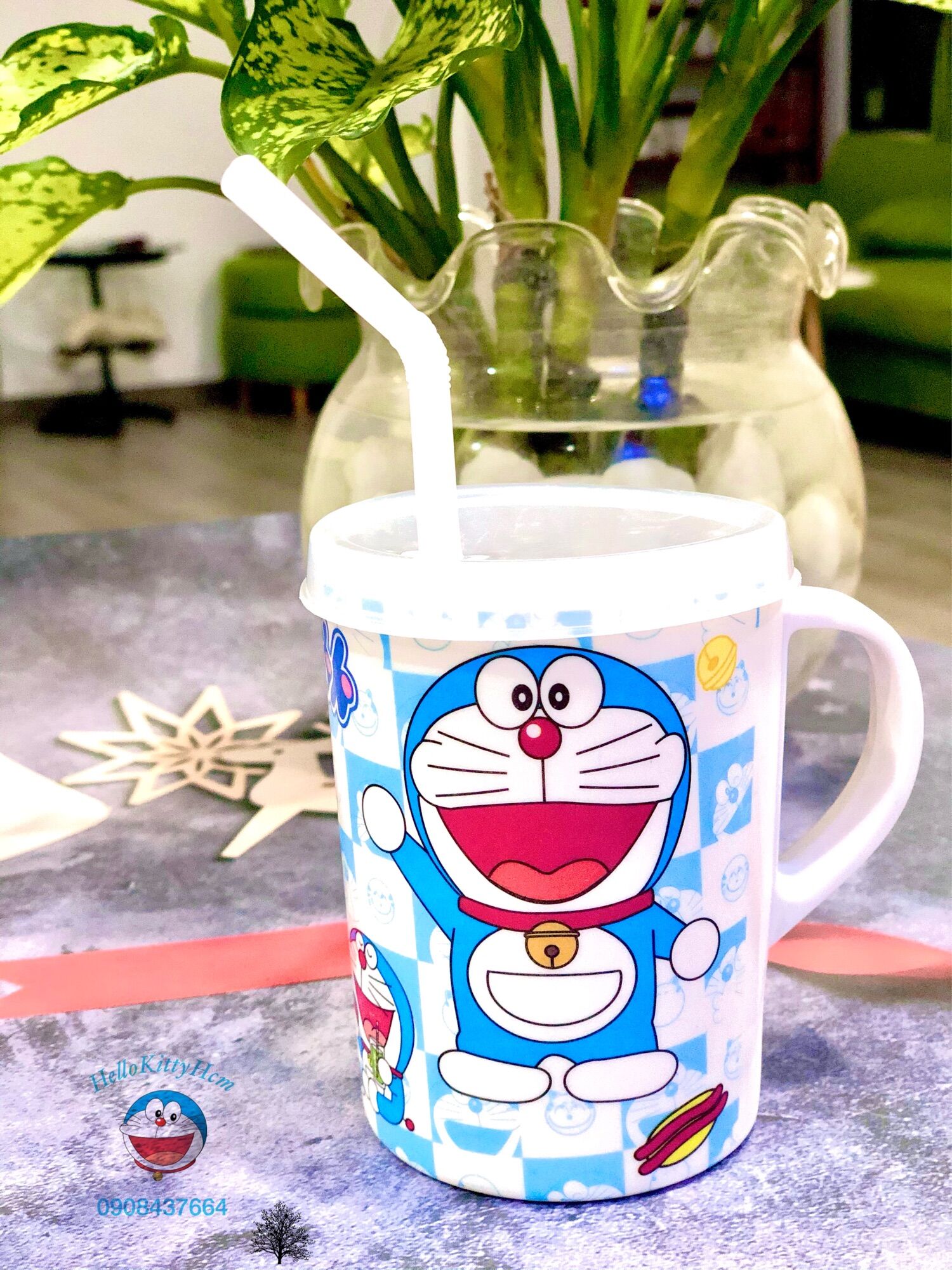 Ly có nắp Melamin Doreamon