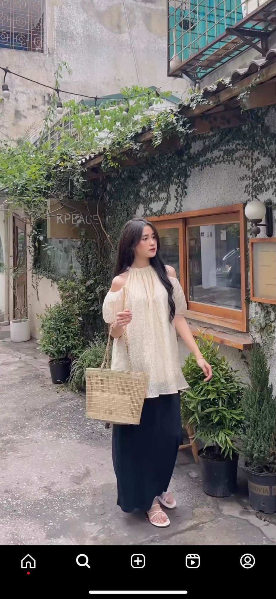 Áo trễ vai cổ yếm babydoll nữ tay bồng voan