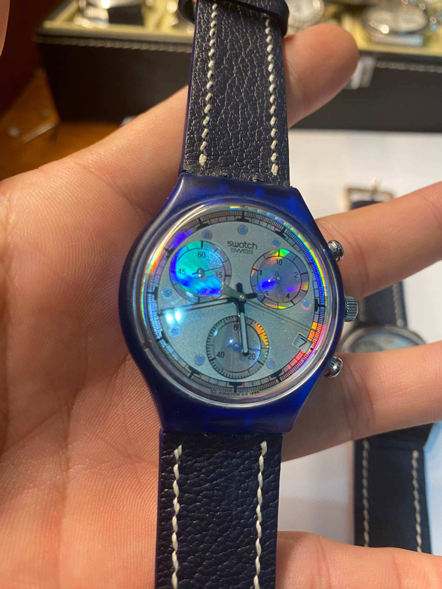 Đồng hồ nam, hàng hiệu vip thụy sĩ, swatch swiss, 6 kim , 3 cốt , size 40mm , chống nước 200m , dây da thủ công, có lịch và chronograph