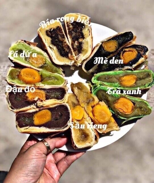 BÁNH PÍA BÁCH VỊ ( Tân Huê Viên)