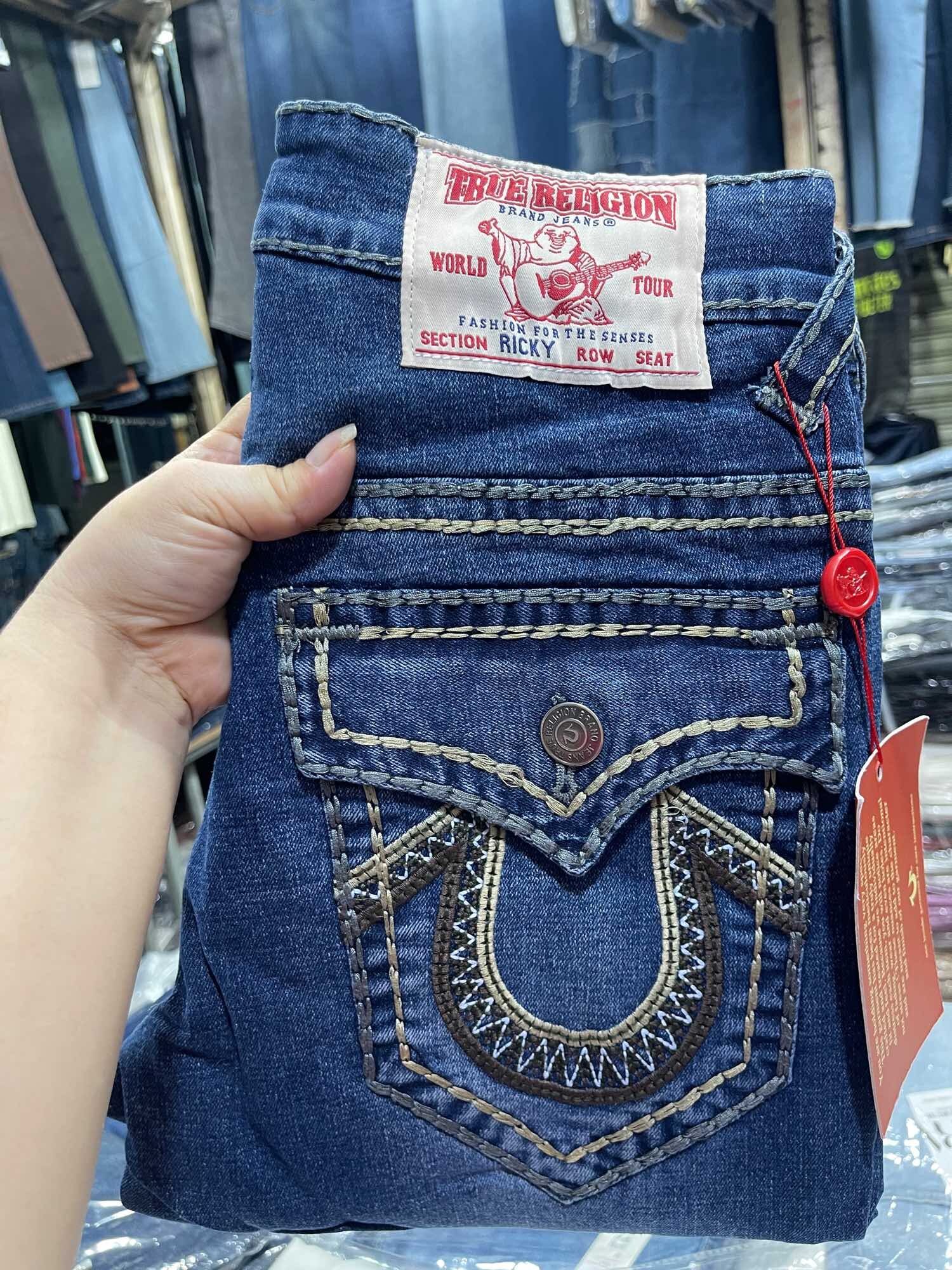 Quần jeans nam nắp túi chỉ nổi