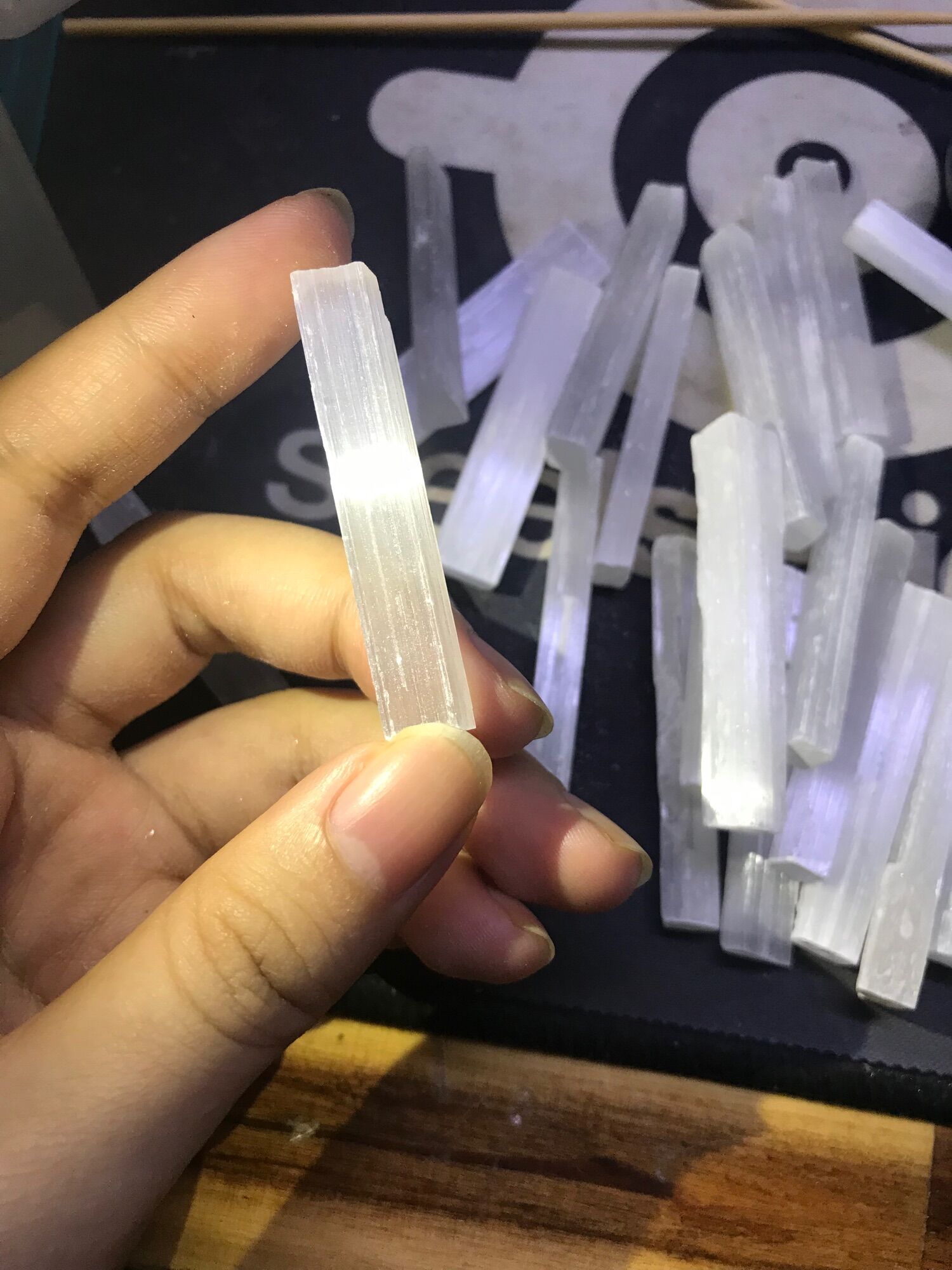 Tinh thể Selenite đá thanh tẩy