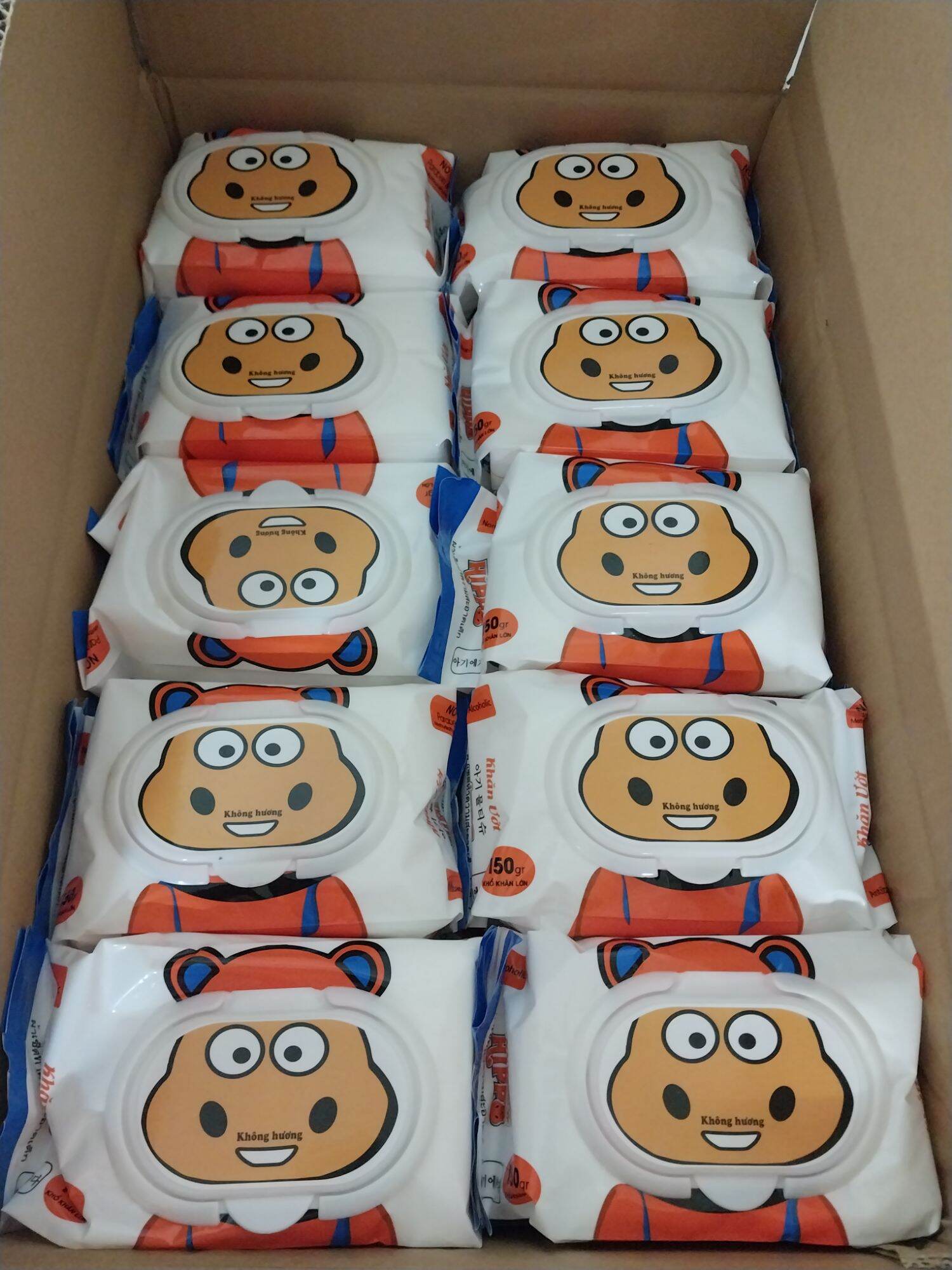 Khăn ướt hippo 650gr không mùi khổ giấy lớn