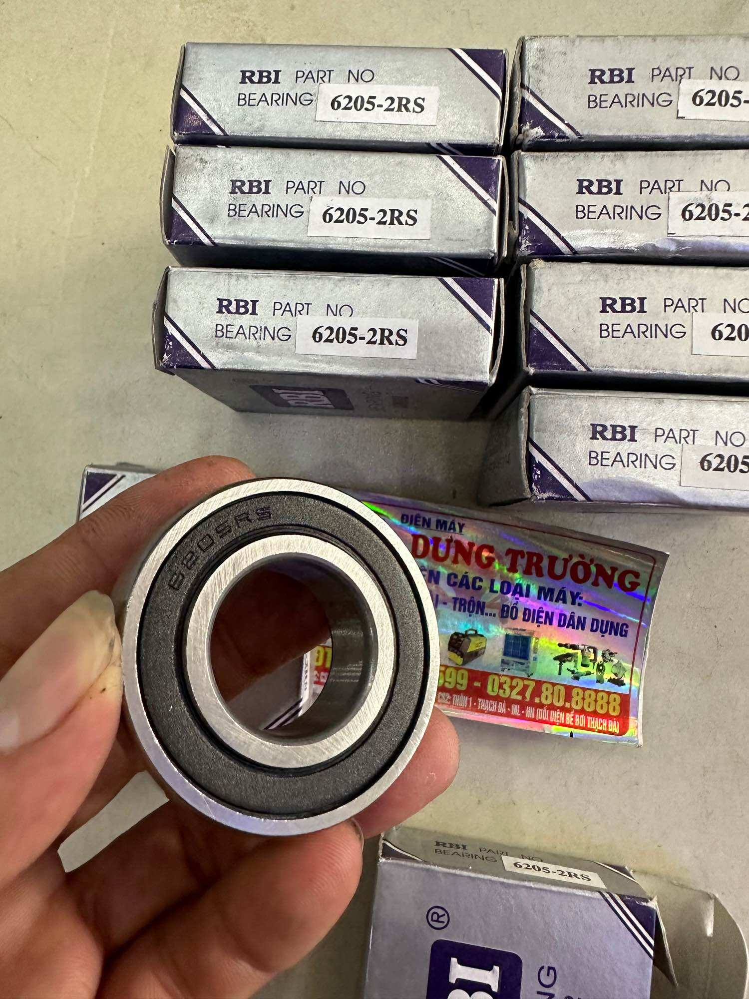 Vòng bi ( bạc đạn ) 6205 RBI Rusia