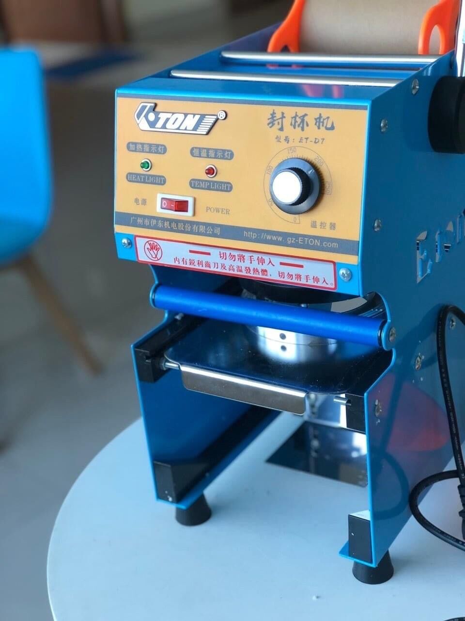 Máy ép miệng ly chính hãng Eton D7