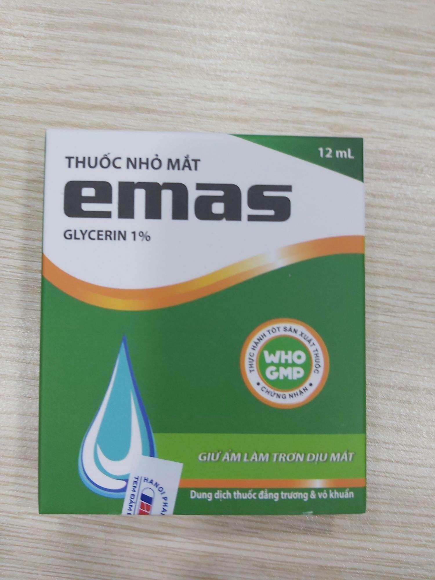 Nước nhỏ mắt Emas