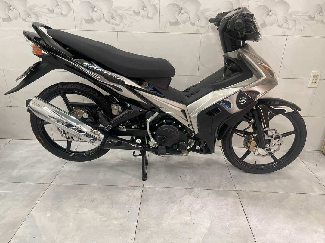 Tem rời ex 2010 lửa dán xe đen bạc