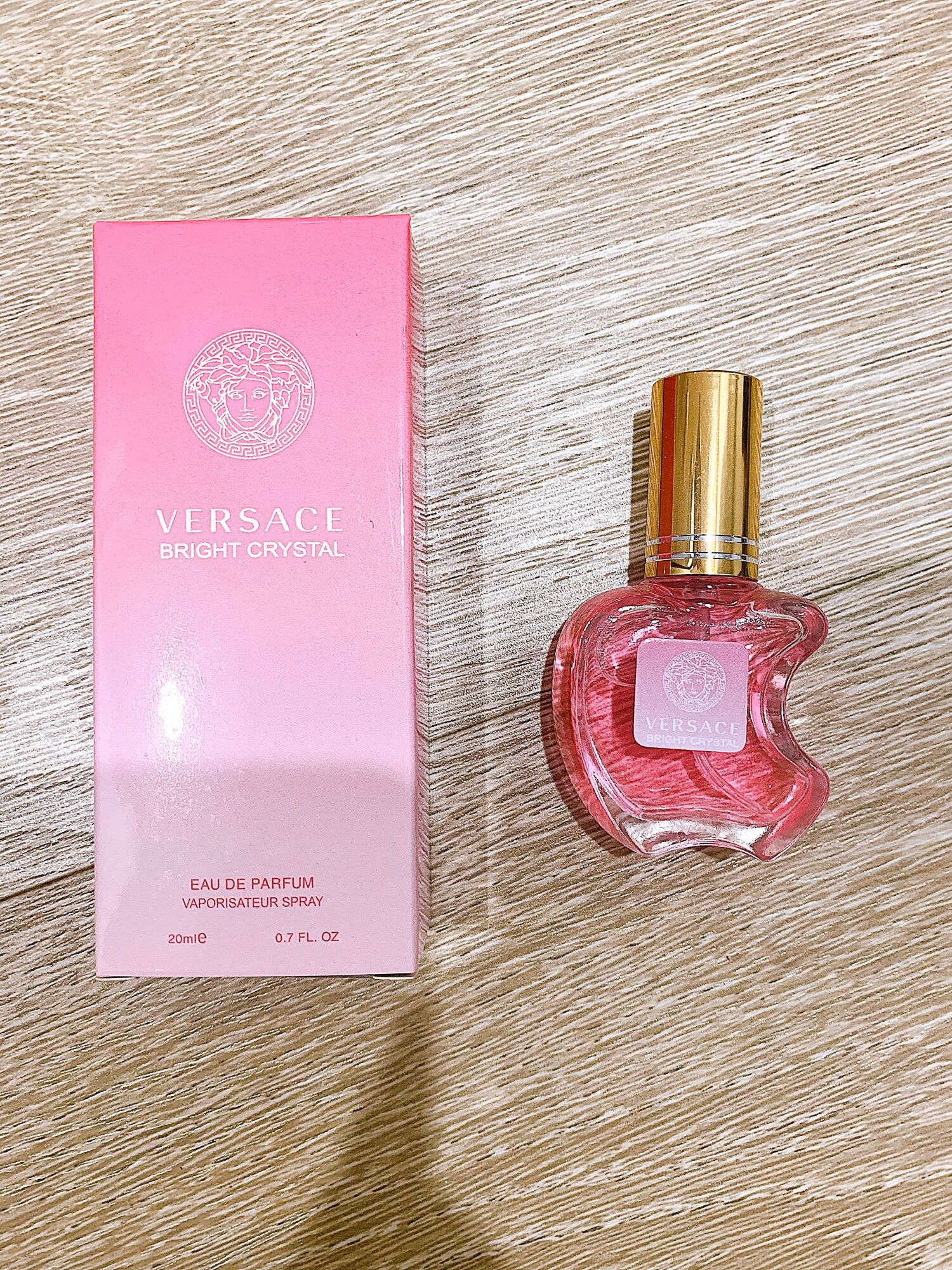Nước Hoa Mini Nữ VERSACE Hồng 20ml (Mẫu Táo)