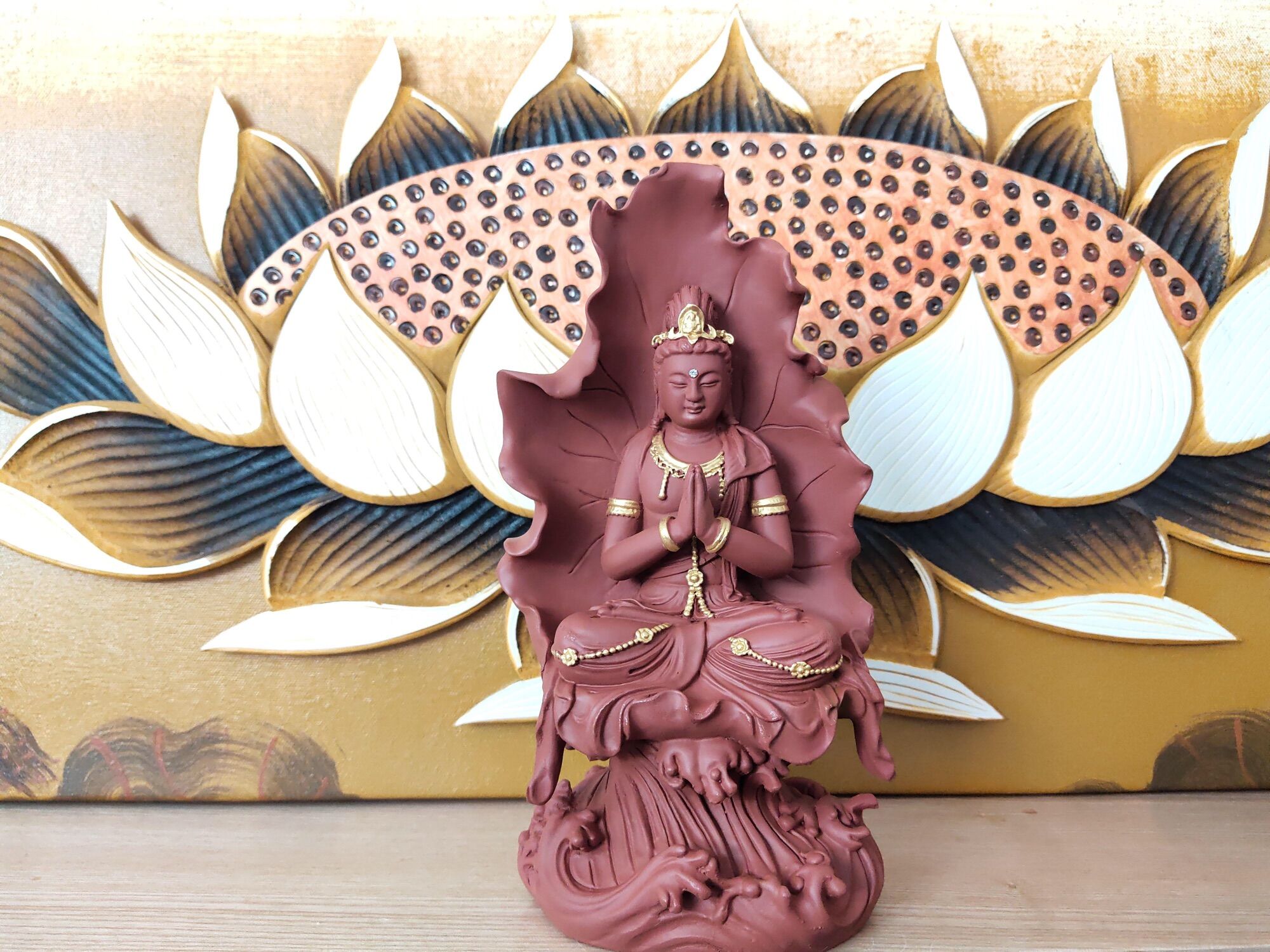 [HCM]Tượng quan âm tự tại composite ( đen và gỗ) | Tượng Phật Hoa Tiên