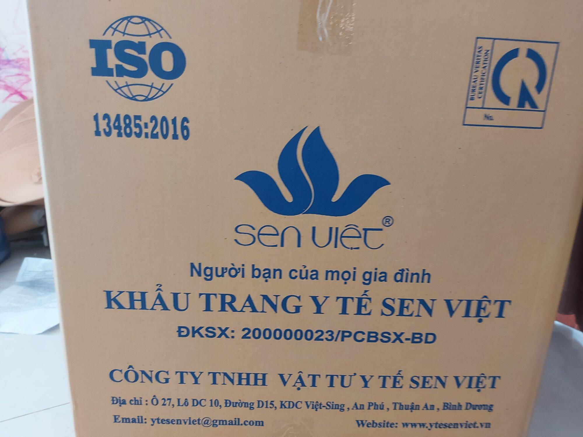 Hộp 50 cái khẩu trang y tế oxygen plus sen việt hàng 4 lớp chính hãng