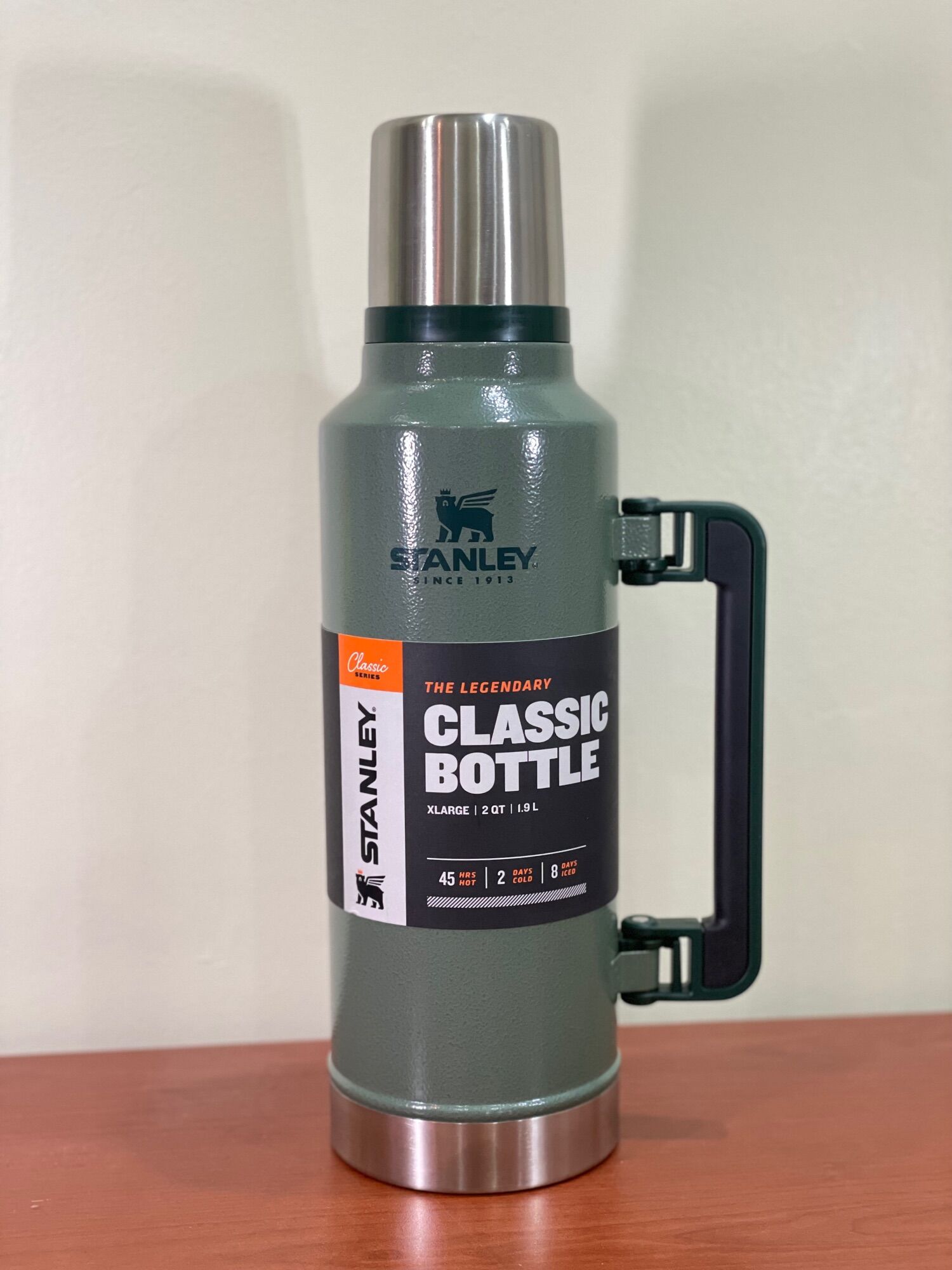 Phích Stanley Classic Legendary Bottle - 2QT ~ 1.9L
