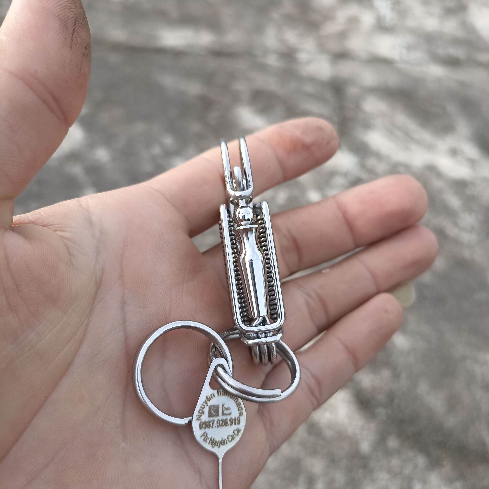 MÓC KHOÁ THỦ CÔNG LỤC BÌNH INOX