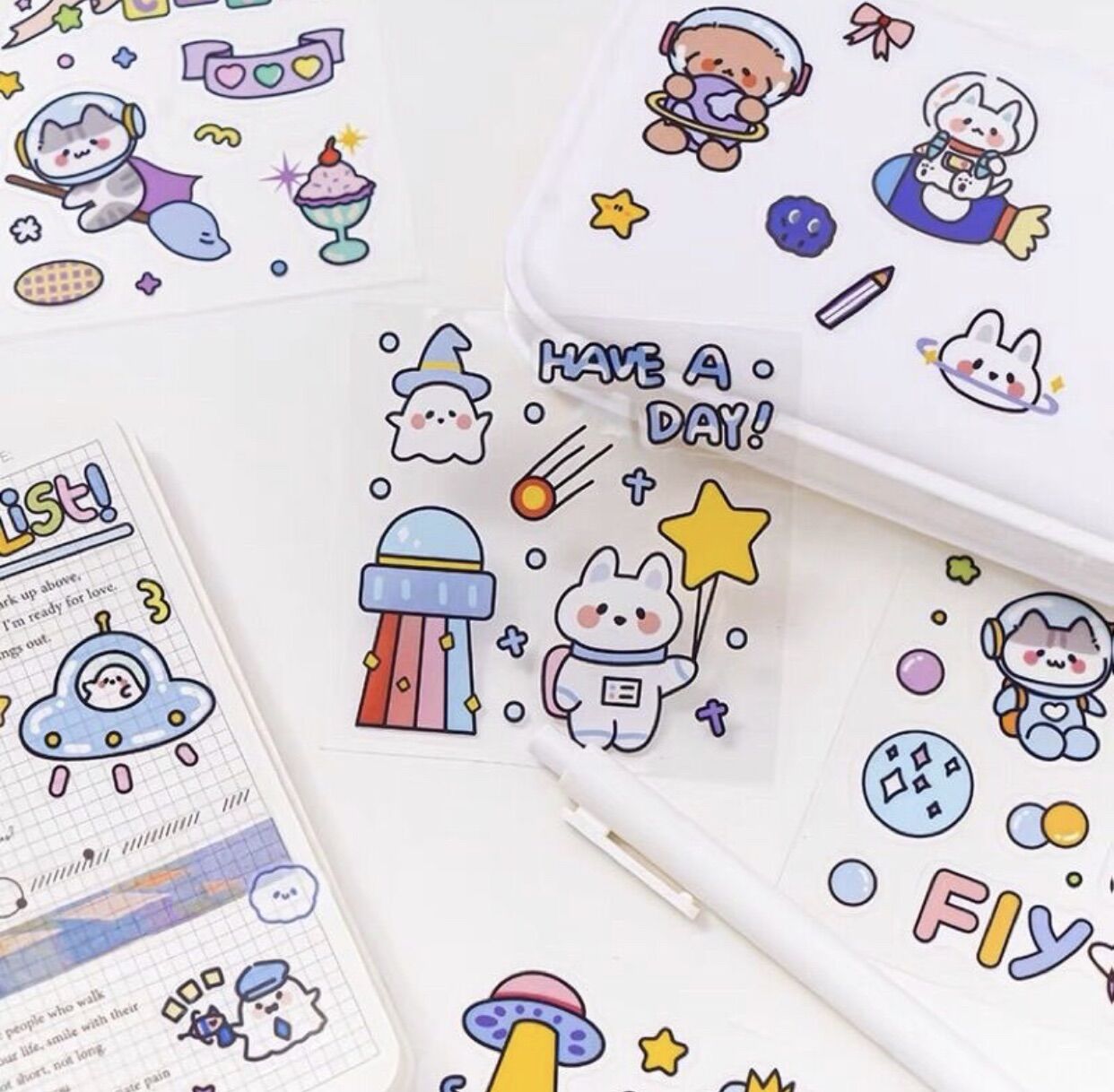 Sticker hộp 100 tấm cute CuteCute Planet