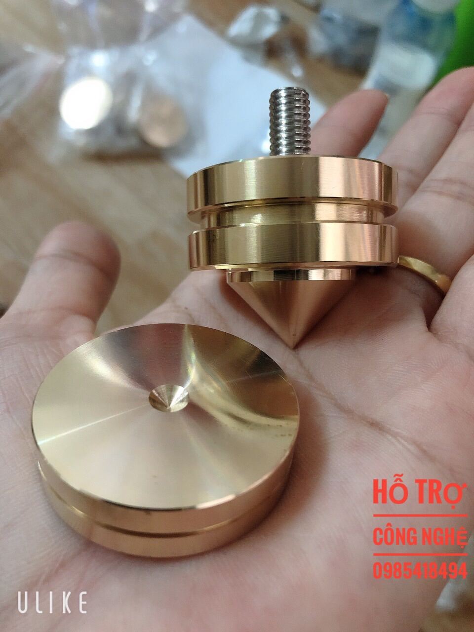 Chân đinh. Chân chống rung loa ,kệ bằng đồng cao cấp 40mm- giá 1 chân 1 chén