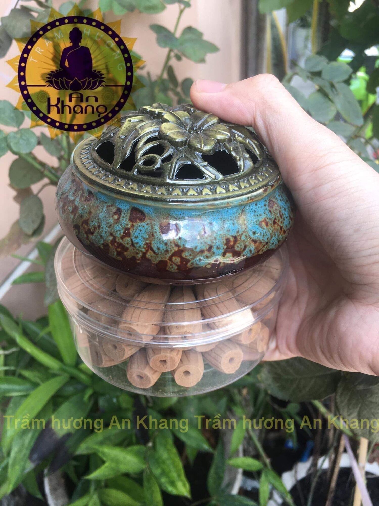 Nhang nụ trầm hương + Lư xông